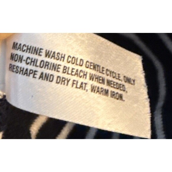 GAP Womens Sweater Navy Blue White Stripe Pullover Preppy Nautical Americana - Picture 5 of 9